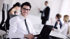 Técnico auxiliar en administración de negocios y relaciones internacionales